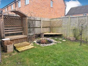 Photo 7- click for photo gallery